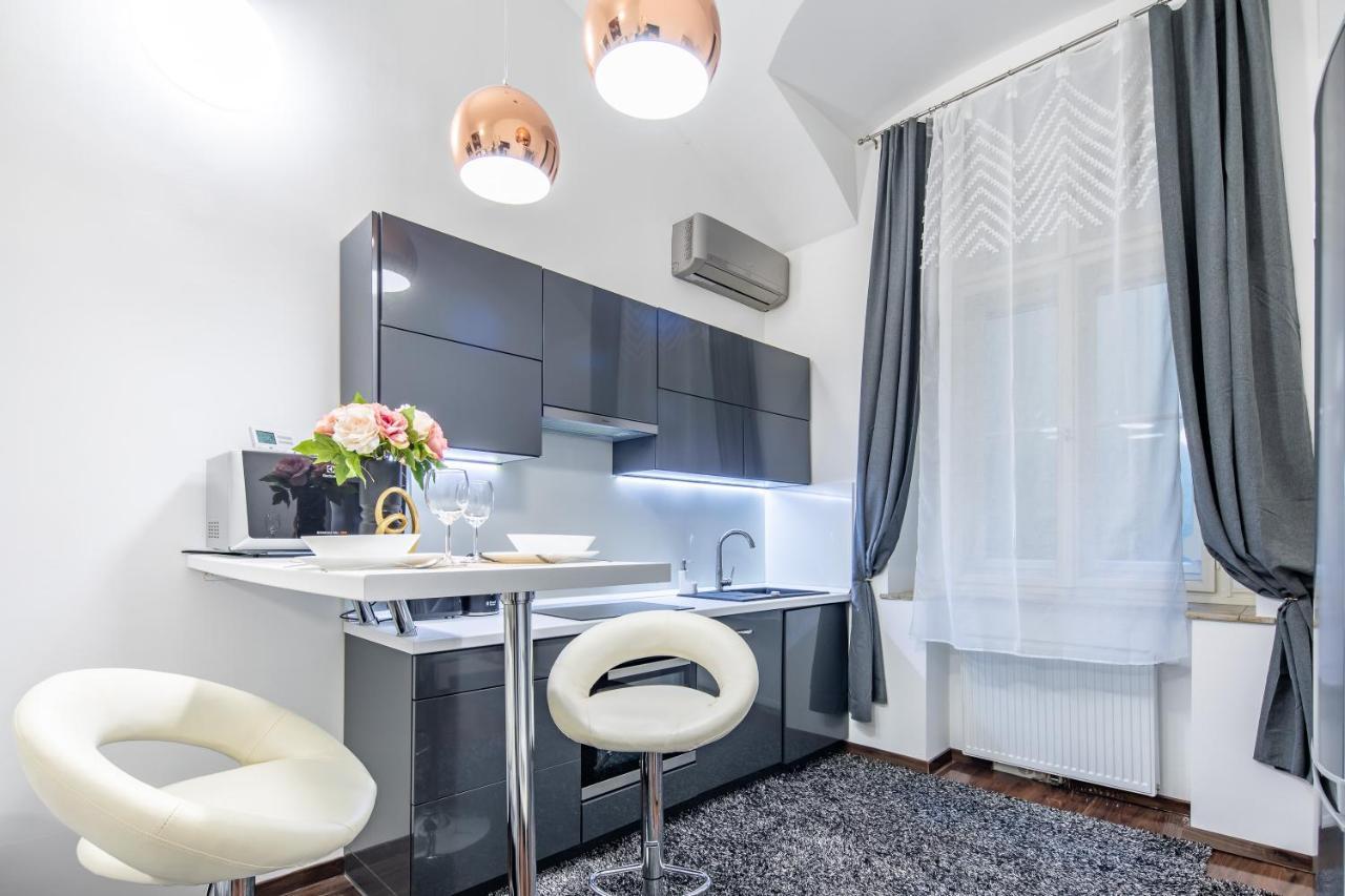 Melody Meadow Apartment 布达佩斯 外观 照片