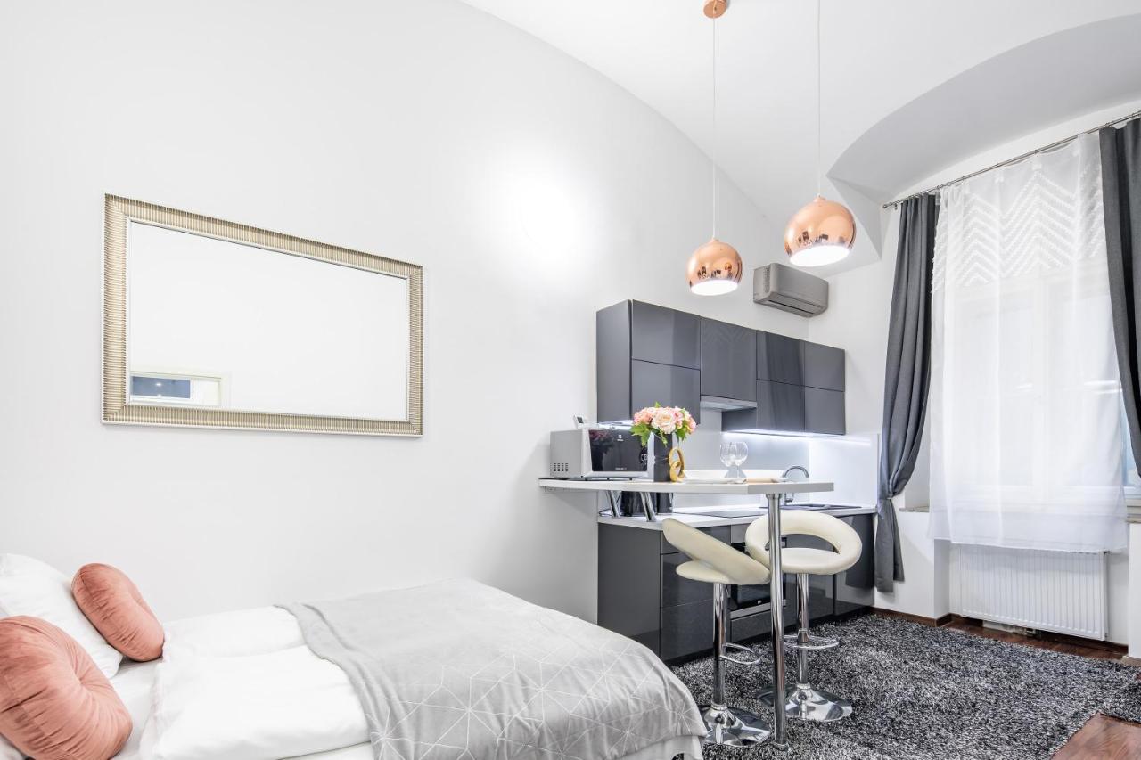 Melody Meadow Apartment 布达佩斯 外观 照片